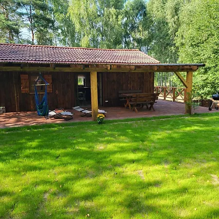 Lodge Borowe Chatki Nad Lubiszewem Lipusz