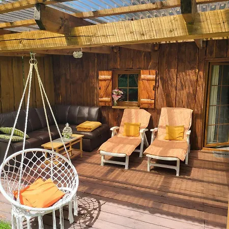 Borowe Chatki Nad Lubiszewem * Lipusz