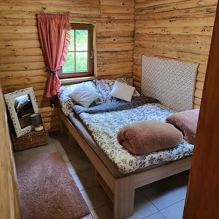 Borowe Chatki Nad Lubiszewem Lodge
