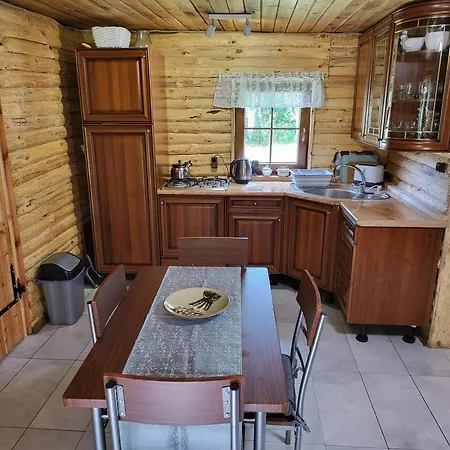 Lodge Borowe Chatki Nad Lubiszewem