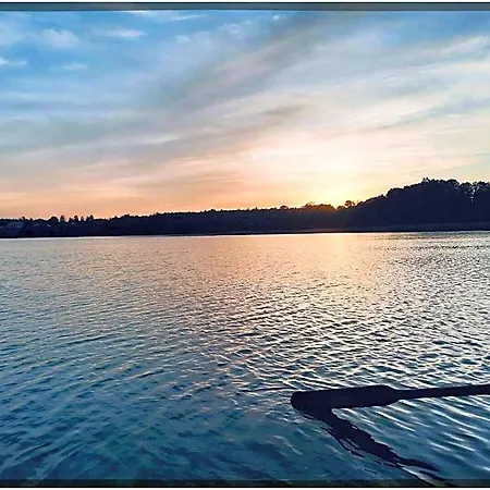 Borowe Chatki Nad Lubiszewem Lipusz