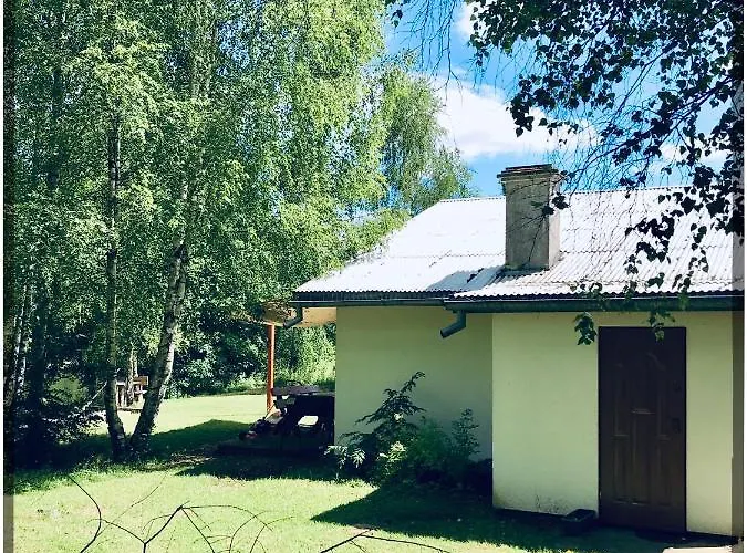 Borowe Chatki Nad Lubiszewem Jaktstuga *