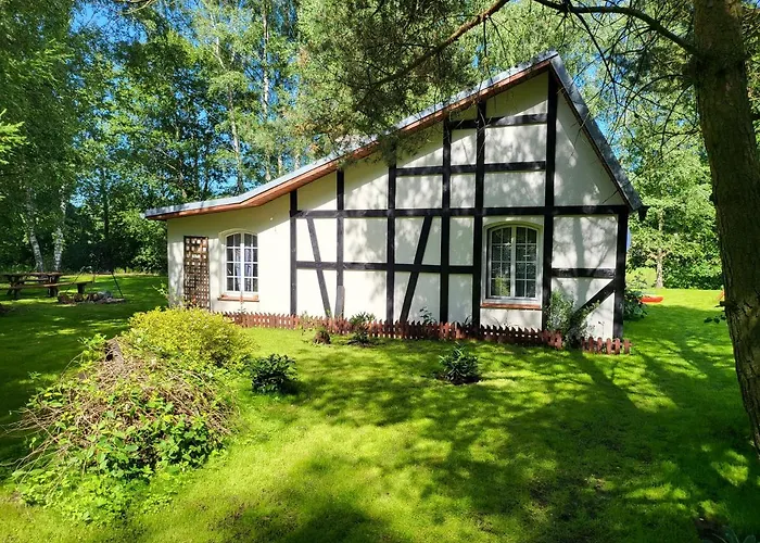 Jaktstuga Borowe Chatki Nad Lubiszewem *